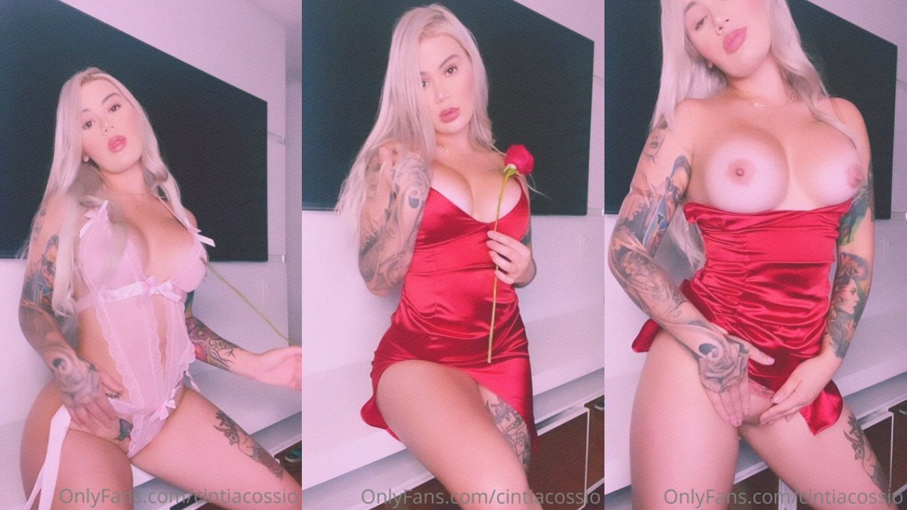 Cintia Cossio Totalmente Desnuda Mostrando su culo